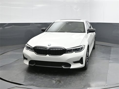 Used 2021 BMW 330i Sedan w/ Premium Package image 30