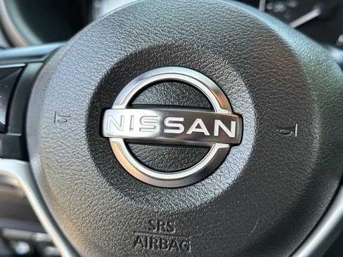 Certified 2022 Nissan Kicks SR w/ Premium Package image 24