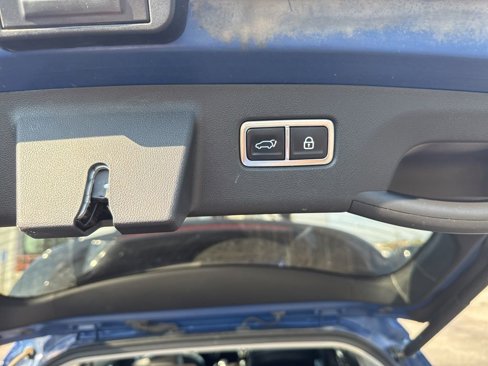Used 2021 Kia Sorento SX image 40