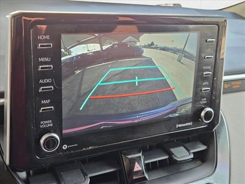 Used 2021 Toyota Corolla LE image 12