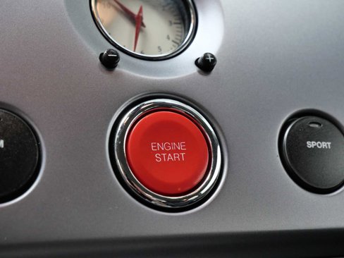 Used 2003 Aston Martin Vanquish image 22