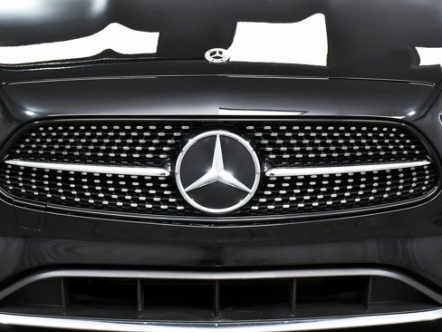 Used 2023 Mercedes-Benz E 350 4MATIC Sedan image 67