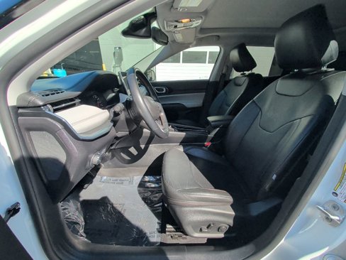 Used 2022 Jeep Compass Limited w/ Sun and Sound Group image 11