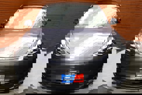 Used 2023 Tesla Model 3 Standard Range image 3