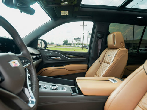 Used 2023 Cadillac Escalade Sport w/ Touring Package image 19