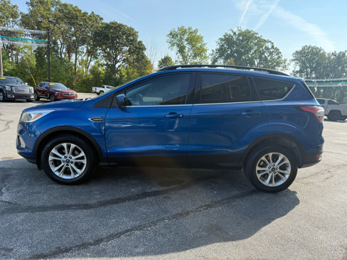 Used 2017 Ford Escape SE image 6