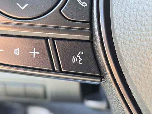 Used 2023 Toyota Corolla LE image 27