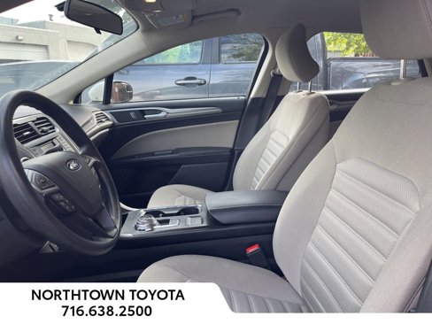Used 2018 Ford Fusion S image 13