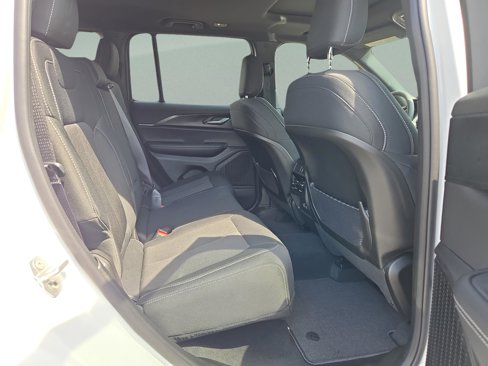 New 2025 Jeep Grand Cherokee Laredo image 21