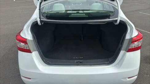 Used 2015 Nissan Sentra SV image 15