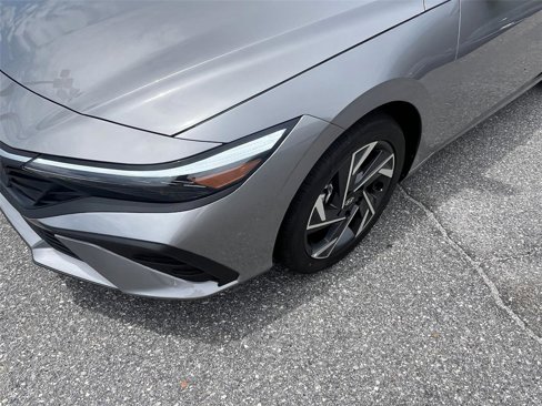 New 2025 Hyundai Elantra Sport image 11