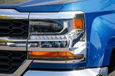 Used 2017 Chevrolet Silverado 1500 LT w/ All Star Edition image 3