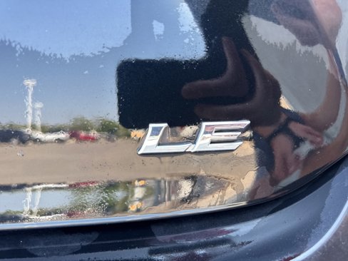 Used 2025 Toyota Camry LE image 10