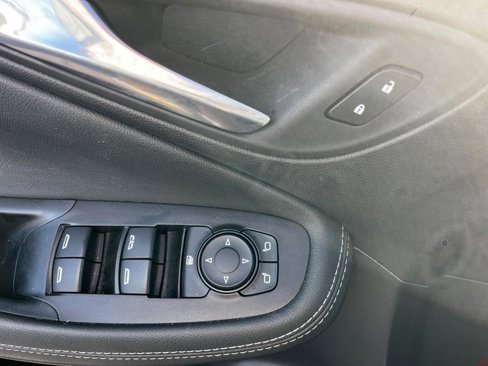Used 2023 Buick Encore GX Select image 17