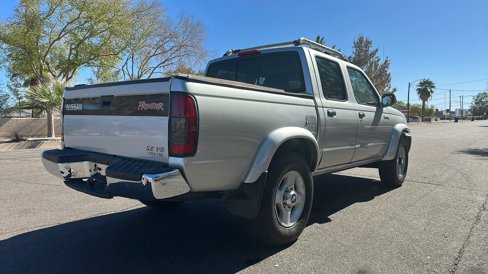 Used 2000 Nissan Frontier XE image 7