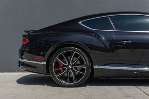 Used 2020 Bentley Continental GT V8 image 31