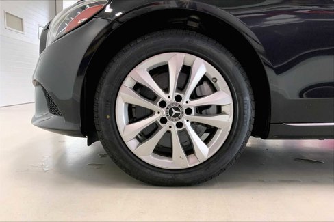 Used 2019 Mercedes-Benz C 300 4MATIC Sedan w/ Premium Package image 8