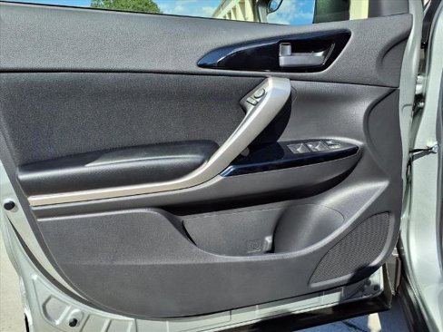New 2025 Mitsubishi Eclipse Cross LE image 14