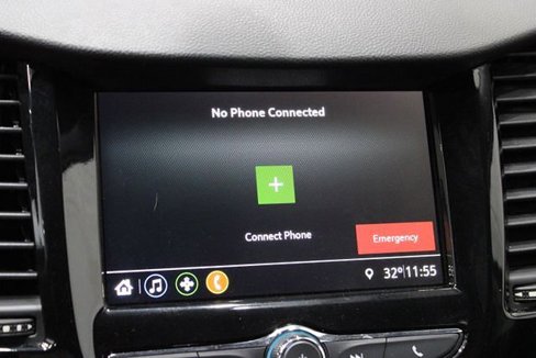 Used 2019 Chevrolet Trax LT w/ LT Convenience Package image 27