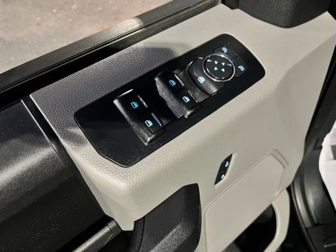 Used 2018 Ford F150 XL w/ Equipment Group 101A Mid image 15