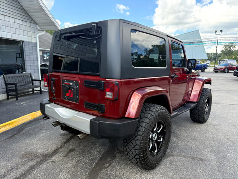 Used 2010 Jeep Wrangler Sahara image 3