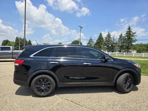 Used 2016 Kia Sorento L image 13