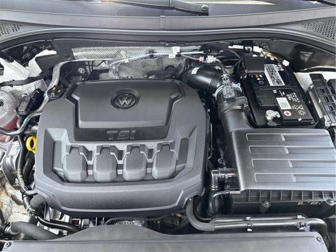 Used 2022 Volkswagen Tiguan SE image 25