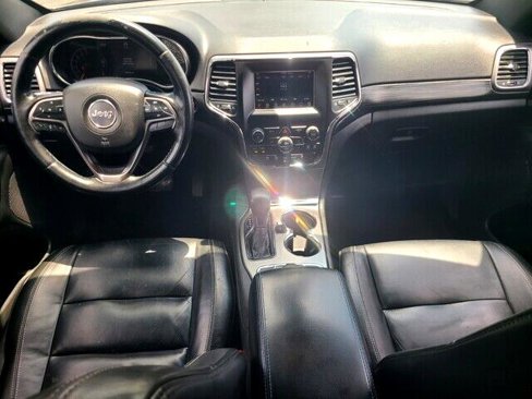 Used 2019 Jeep Grand Cherokee Laredo image 7