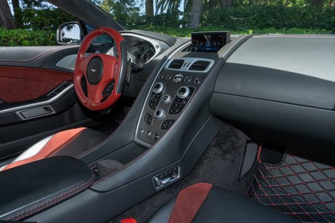Used 2014 Aston Martin Vanquish Coupe image 15