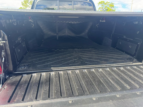 Used 2017 Toyota Tacoma SR5 image 19