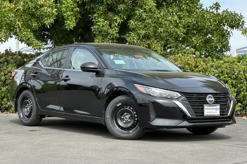 New 2025 Nissan Sentra S image 2