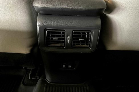 Used 2021 Toyota RAV4 XLE image 33