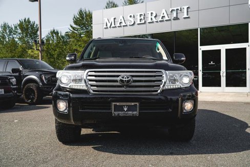 Used 2013 Toyota Land Cruiser image 6