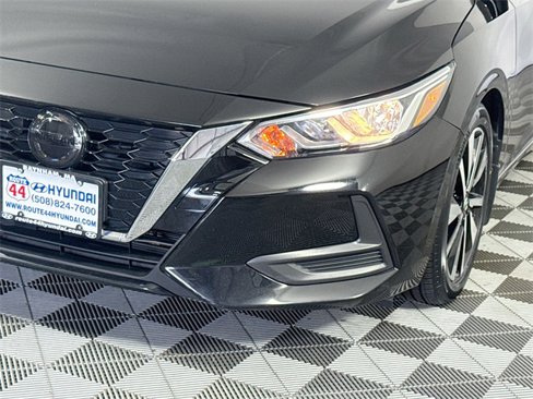 Used 2021 Nissan Sentra SV w/ SV Premium Package image 10