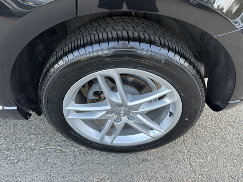 Used 2016 Audi Q5 2.0T Premium Plus w/ Technology Package image 17