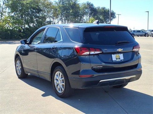 Used 2022 Chevrolet Equinox LT image 3