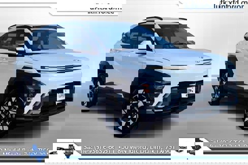 Used 2024 Hyundai Kona SEL image 1