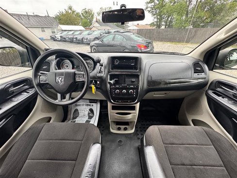 Used 2012 RAM C/V image 32