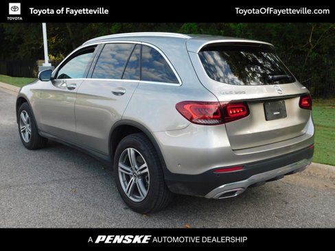 Used 2021 Mercedes-Benz GLC 300 4MATIC image 3