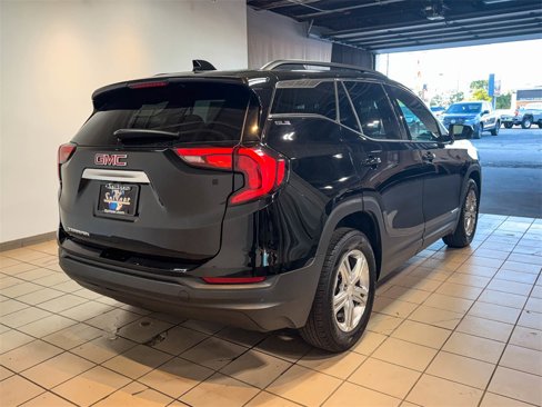 Used 2018 GMC Terrain SLE w/ Driver Convenience Package image 7