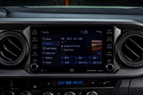 Used 2021 Toyota Tacoma TRD Off-Road image 25
