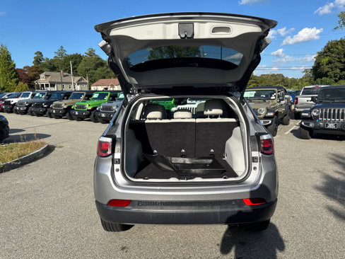 Used 2020 Jeep Compass Limited image 39