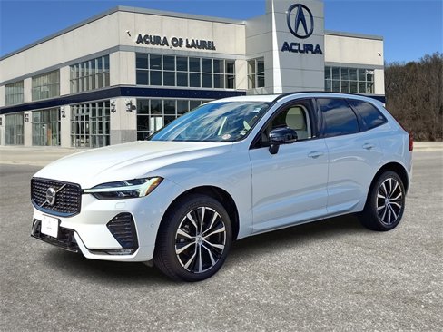Used 2024 Volvo XC60 B5 Plus image 3