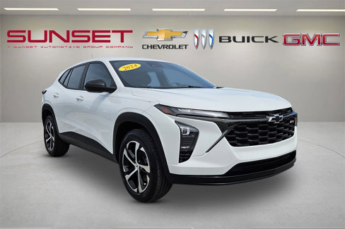 Certified 2024 Chevrolet Trax RS image 1