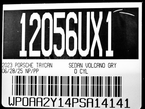 Used 2023 Porsche Taycan image 30
