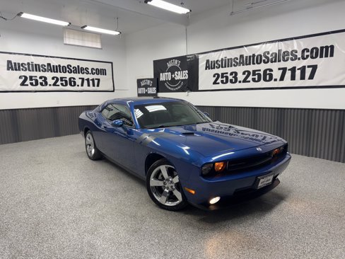 Used 2010 Dodge Challenger R/T image 1