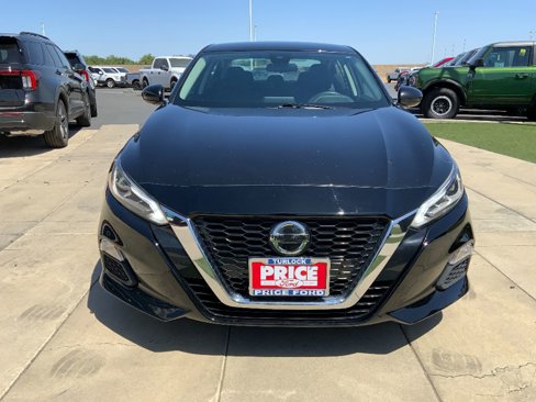 Used 2022 Nissan Altima 2.5 SV image 2