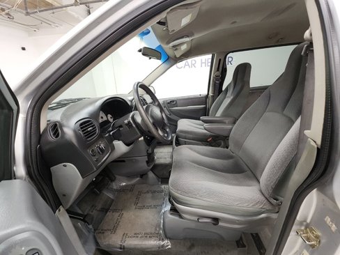 Used 2005 Dodge Grand Caravan SE w/ Popular Equipment Group I image 12
