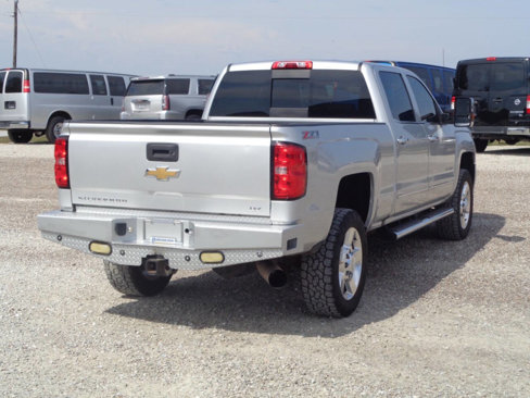 Used 2016 Chevrolet Silverado 2500 LTZ w/ Duramax Plus Package image 7