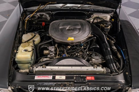 Used 1986 Mercedes-Benz 560 SL image 3